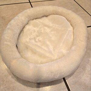 Cat Bed Plush 18 x 12